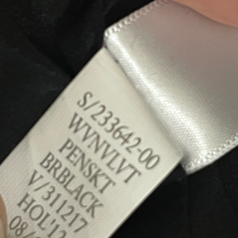 Banana Republic Black Pencil Skirt - Picture 9 of 11